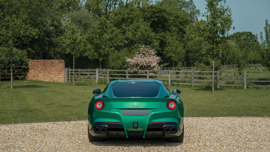  Ferrari F12berlinetta The Green Jewel (227624) 2017 года  (фото 18 из 30)